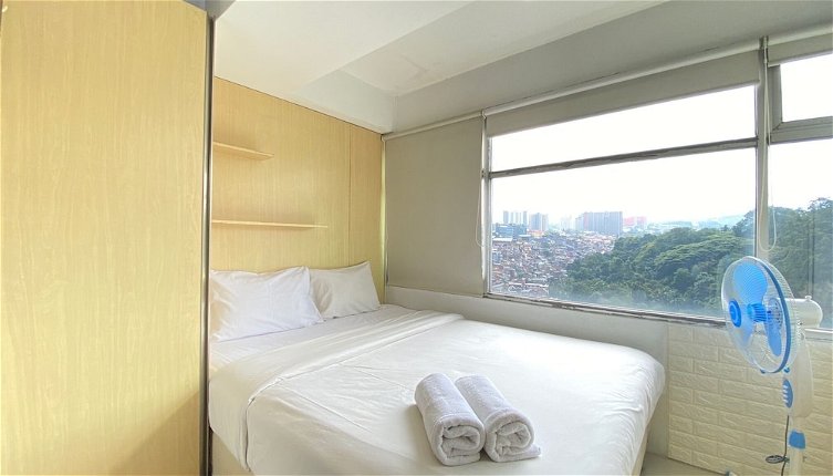 Foto 1 - Comfortable 2Br Apartment Ac In Living Room At The Jarrdin Cihampelas