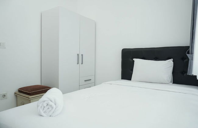 Minimalist And Cozy 2Br Apartment At The Nest Near Puri By Travelio - Foto 5