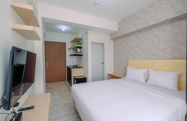 Comfy And Stylish Studio Podomoro Golf View Apartment By Travelio - Foto 9