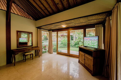 Photo 12 - Ajuna Suite Villas Ubud