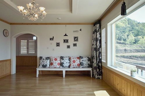 Photo 23 - Namhae Bins House Pension