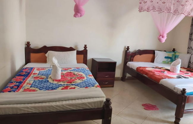Famko Hotel Lira- Uganda - Foto 2