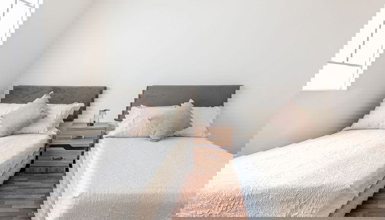 Photo 1 - Luxury 3BR Roma Norte - Wifi- Laundry- Sleeps 10