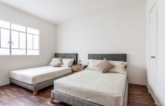 Luxury 3BR Roma Norte - Wifi- Laundry- Sleeps 10 - Foto 4