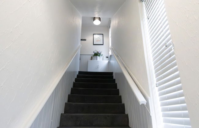 2-bed Flat, Wishaw, Free Parking, Family-friendly - Foto 21