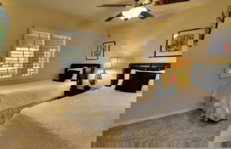 Foto 3 - Mountain Views & Heated Pool/spa & Amenities Galore!