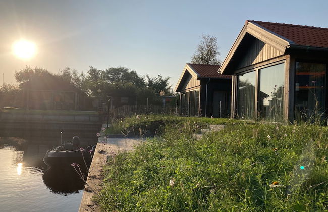 4-person Chalet Albatros by the Water With Parking Space - Photo 1