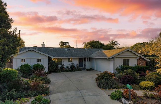 Goleta Getaway by Avantstay Private Backyard, 1.5mi to the Beach! - Foto 42