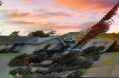 Foto 42 - Goleta Getaway by Avantstay Private Backyard, 1.5mi to the Beach!