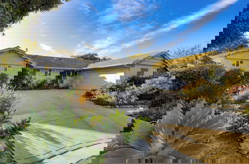 Foto 39 - Goleta Getaway by Avantstay Private Backyard, 1.5mi to the Beach!