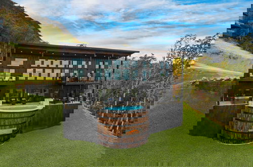 Foto 58 - Infinity Pool, Hot Tub, Game Room, Panoramic Views Whiskey Ridge by Avantstay