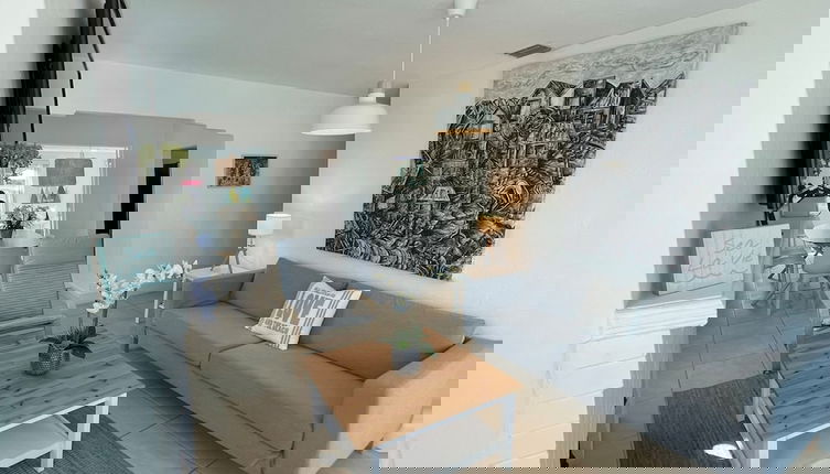 Photo 1 - Cozy and Super Location 2 BR -1