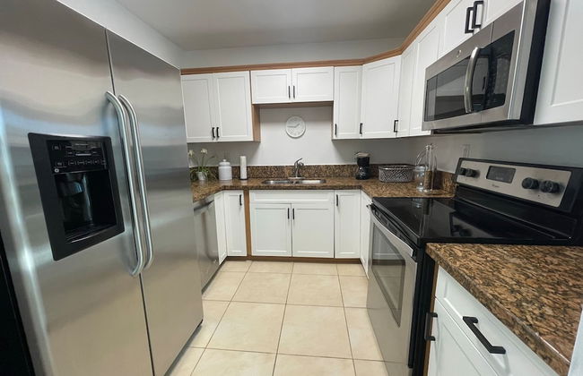 Cozy and Super Location 2 BR -1 - Photo 7