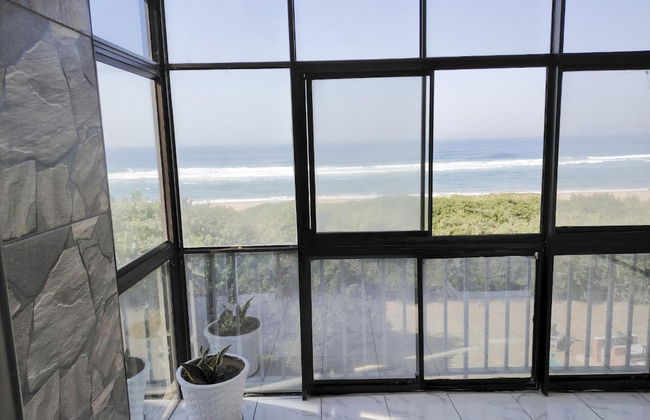 Oceanfront Bliss in Amanzimtoti - Photo 13