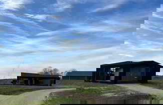 Foto 3 - Lovely Holiday Home in Tranquil Location