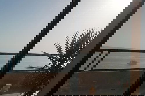 Foto 2 - Stunning Sea View 1-bed Apartment in Hurghada