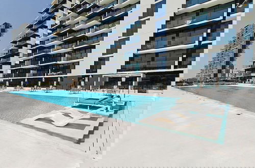 Foto 25 - Vogue | Binghatti Corner JVC-7mins Sky Dubai 3 mins Cirle Mall Brand New