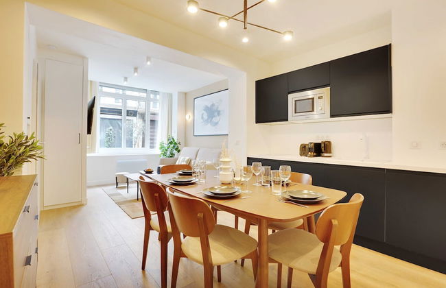 Charming Apartment - 2br/8p - Palais-royal - Photo 17