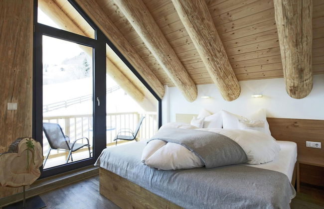 Chalet in Ladis by Ski Slope & Lift - Photo 2