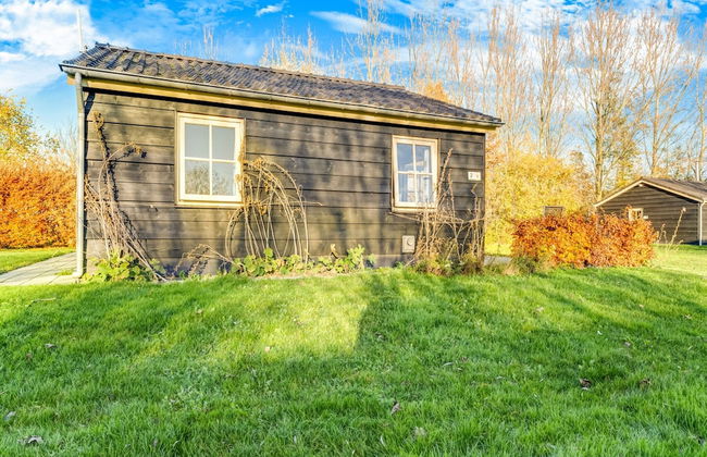 Tranquil Holiday Home in Lage Zwaluwe With Terrace - Photo 70