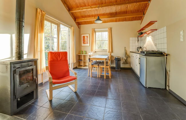 Tranquil Holiday Home in Lage Zwaluwe With Terrace - Photo 50