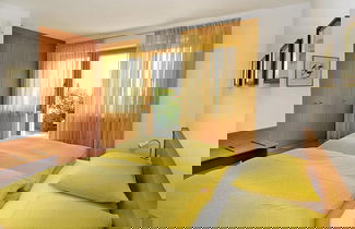 Foto 1 - Apartment in Schlanders With Terrace