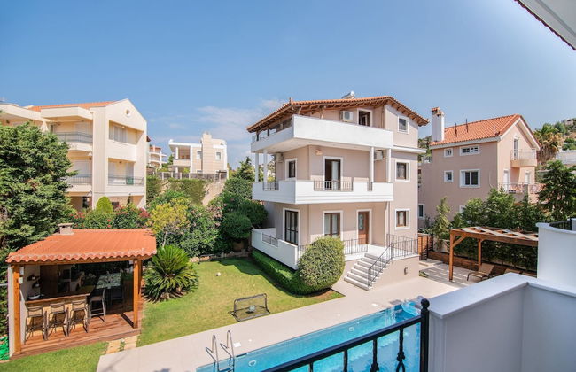 Inviting Villa in Anavissos With Communal Pool - Foto 37