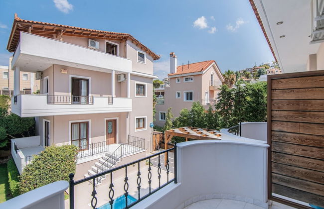 Inviting Villa in Anavissos With Communal Pool - Foto 38