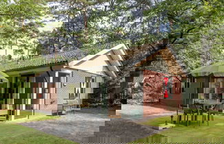 Foto 1 - Chalet With Dishwasher Near Nature Reserve