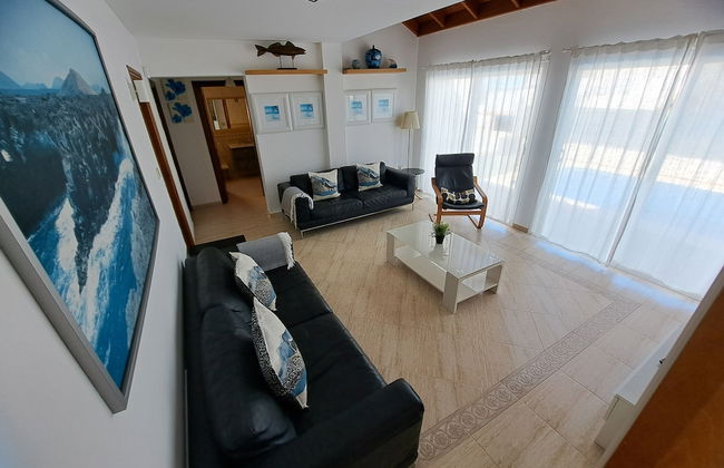 Villa Rayo Azul, Heated Pool and Ocean Views - Photo 13
