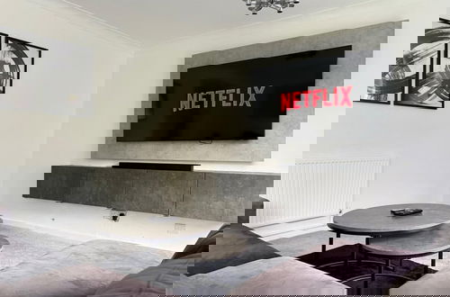 Foto 1 - Modern Apartment Free Parking Wifi Edgbaston