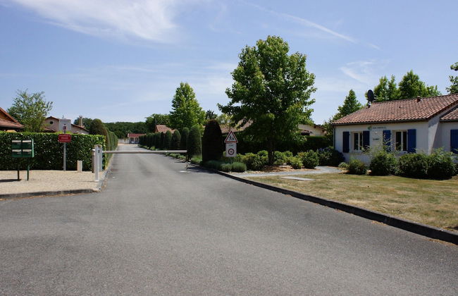 Amazing Holiday Home in Les Forges With Terrace - Foto 55