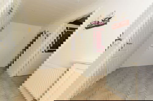 Foto 2 - Idyllically Located, Comfortably Furnished and Renovated Holiday Apartment