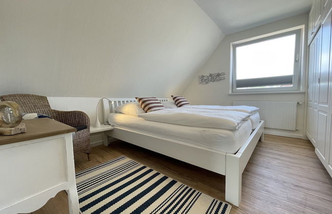 Idyllically Located, Comfortably Furnished and Renovated Holiday Apartment - Foto 25