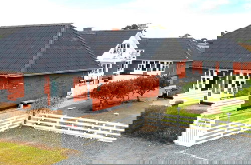 Foto 1 - 2 Person Holiday Home in Blavand