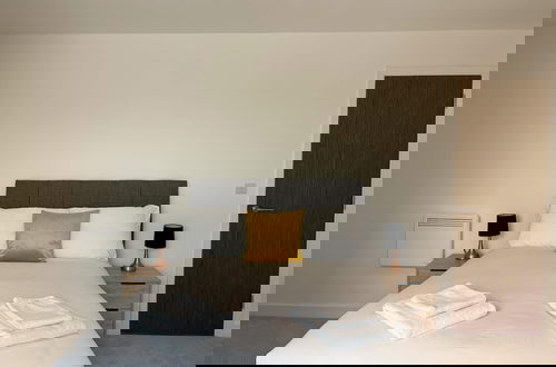 Photo 26 - Modern 2 bed With Parking - Grand Exchange Bracknell