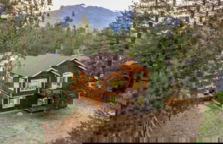 Photo 1 - Blitzen by Avantstay Pet-friendly Tahoe Retreat, Near Heavenly Ski Resort