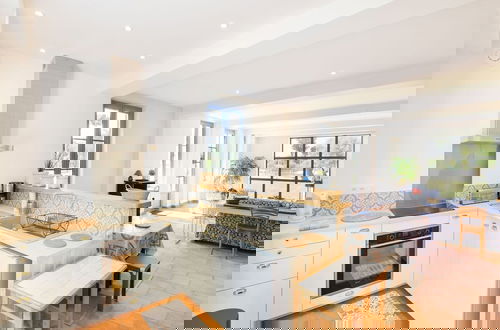 Foto 11 - Villa in Lanton Near the Coast