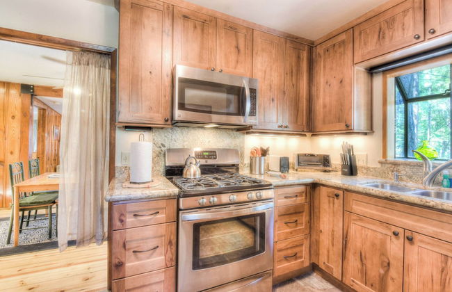 Moonlight Cove w/ Grill Tahoe Beach Next Door! - Foto 6
