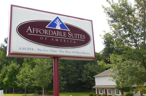 Photo 23 - Affordable Suites Shelby