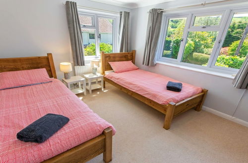 Photo 5 - Ladywell Croyde 6 Bedrooms, Sleeps 12, Hot Tub