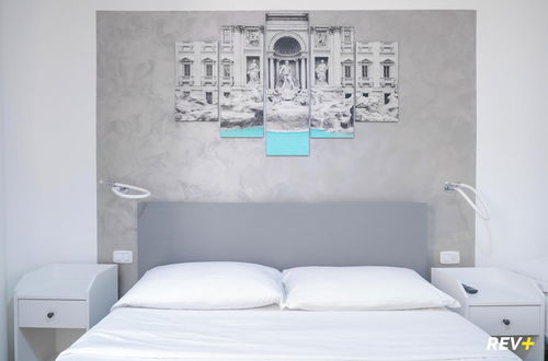 Photo 3 - Viale Giulio Cesare Guest House