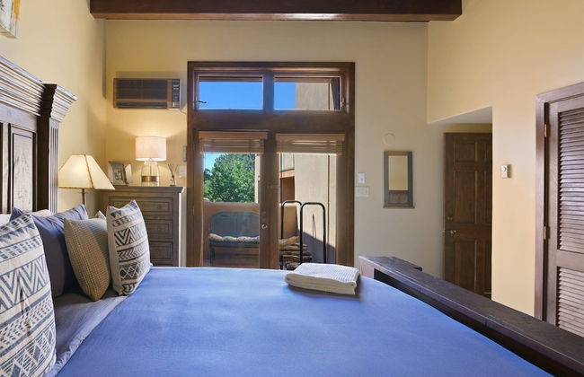 Casa Mariani - Stylish, Private, Serene - NEW Listing - Photo 2