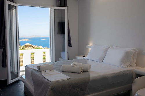 Photo 7 - Petra Mykonos Studios & Suites