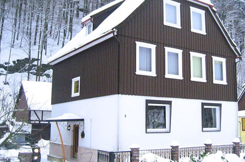 Photo 22 - Spacious Holiday Home in Zorge Near the Forest