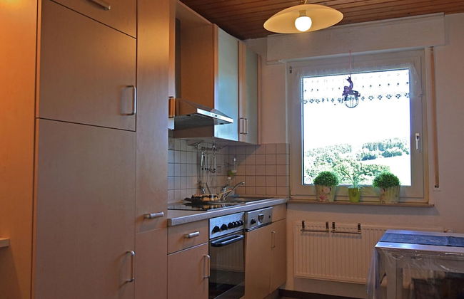 Cozy House with Terrace & Fireplace near Winterberg - Foto 8