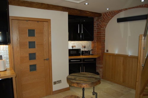 Photo 2 - The Hyde Dovecote Kinver, pet Friendly Holiday let