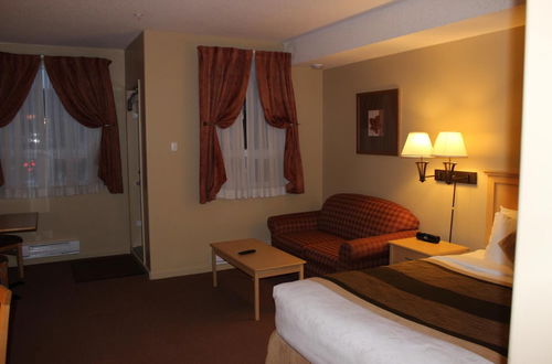 Photo 14 - Clearwater Suite Hotel