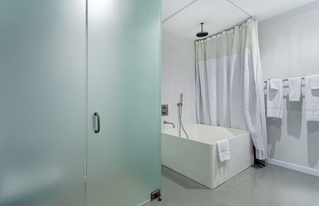 Corporate Stays Loft4U Apartments - Photo 35