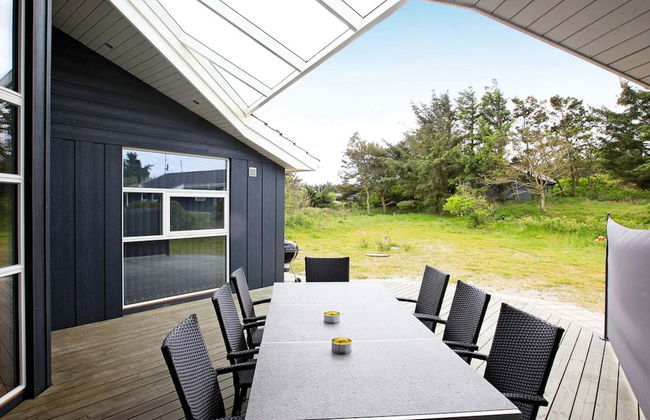 8 Person Holiday Home in Henne - Foto 15